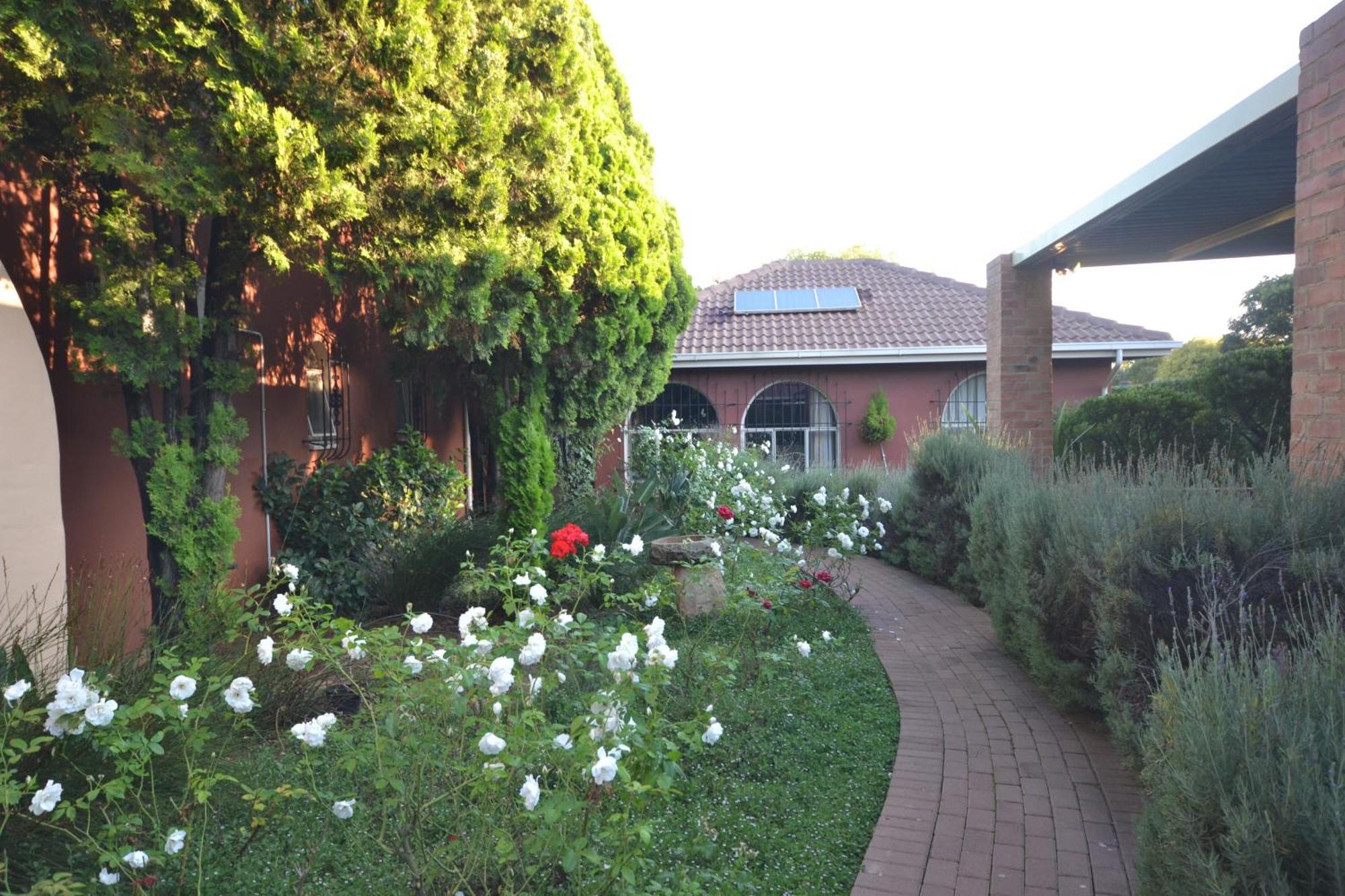 Accommodation At Vans No Loadshedding Centurion Kültér fotó