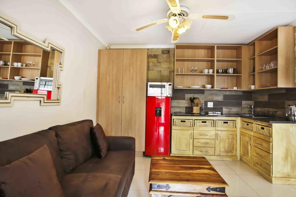 Accommodation At Vans No Loadshedding Centurion Kültér fotó